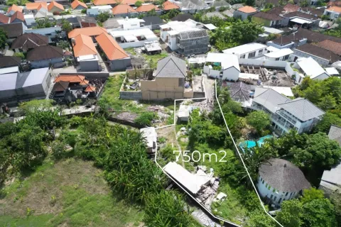Land in Kerobokan, Badung, Indonesia No. 10690