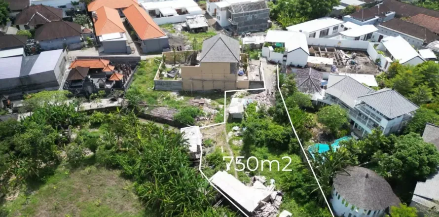 Land in Kerobokan, Badung, Indonesia No. 10690