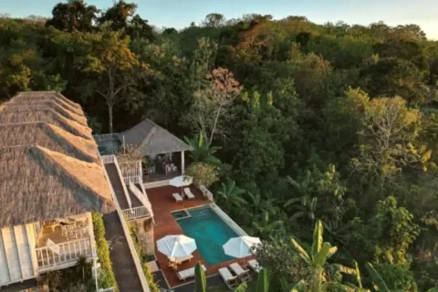8 bedrooms Villa in Nusa Penida, Klungkung, Indonesia No. 10696