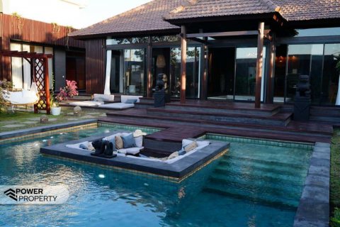 4 bedrooms Villa in Jimbaran, Badung, Indonesia No. 8656 29