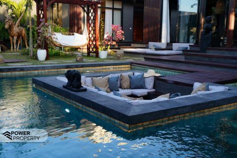 4 bedrooms Villa in Jimbaran, Badung, Indonesia No. 8656 28