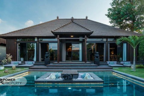 4 bedrooms Villa in Jimbaran, Badung, Indonesia No. 8656