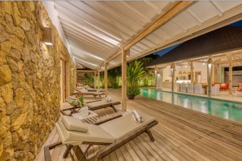 4 bedrooms Villa in Seminyak, Badung, Indonesia No. 10461 18