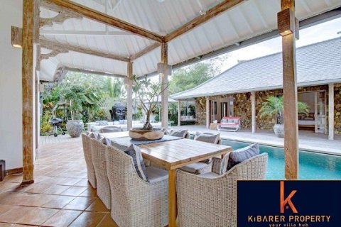 4 bedrooms Villa in Seminyak, Badung, Indonesia No. 10461 22