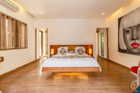 4 bedrooms Villa in Seminyak, Badung, Indonesia No. 10461 8