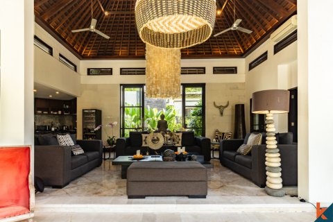 4 bedrooms Villa in Badung, Indonesia No. 10462 12