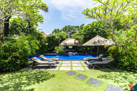 4 bedrooms Villa in Badung, Indonesia No. 10462 7