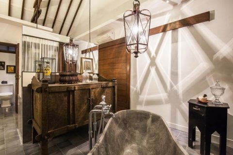 9 bedrooms Villa in Canggu, Badung, Indonesia No. 11610 4