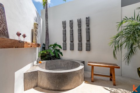 4 bedrooms Villa in Canggu, Badung, Indonesia No. 11514 4