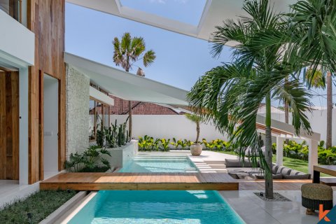 4 bedrooms Villa in Canggu, Badung, Indonesia No. 11514