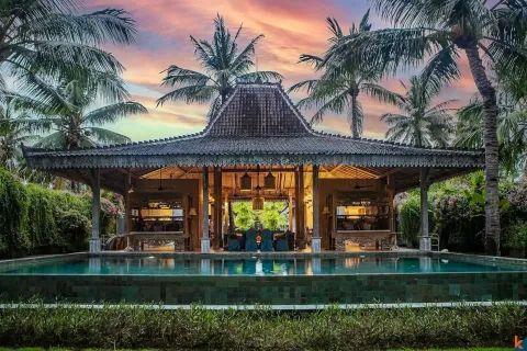 11 bedrooms Villa in Central Lombok, Indonesia No. 10984