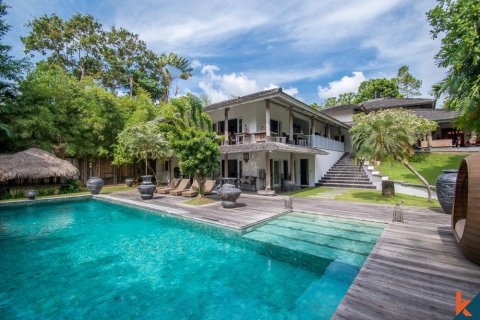 4 bedrooms Villa in Badung, Indonesia No. 10987