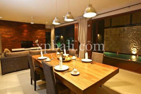 Вилла с 2 спальнями в Seminyak, Бадунг, Индонезия № 537 4