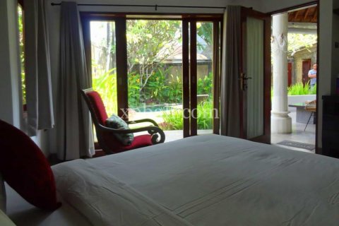 Вилла с 3 спальнями в Seminyak, Бадунг, Индонезия № 403 2