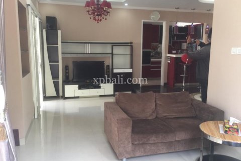 4 bedrooms Villa in Seminyak, Badung, Indonesia No. 401 9