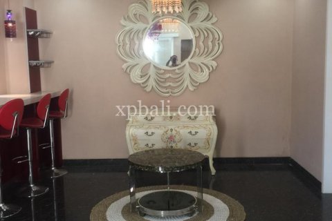 4 bedrooms Villa in Seminyak, Badung, Indonesia No. 401 6