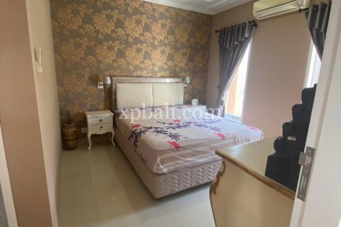 4 bedrooms Villa in Seminyak, Badung, Indonesia No. 401 26