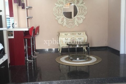 4 bedrooms Villa in Seminyak, Badung, Indonesia No. 401 12