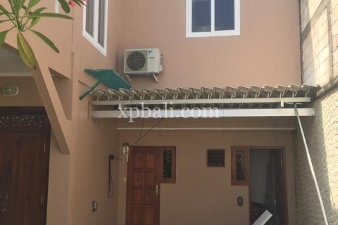 4 bedrooms Villa in Seminyak, Badung, Indonesia No. 401 10
