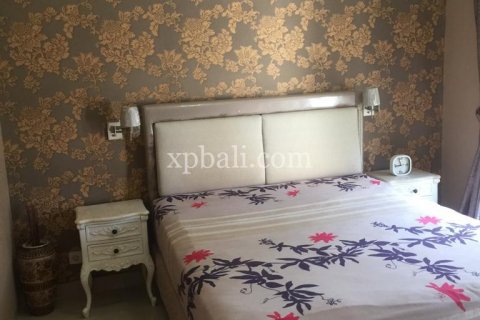 4 bedrooms Villa in Seminyak, Badung, Indonesia No. 401 3
