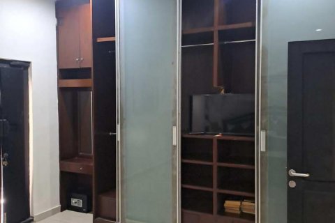 Вилла с 5 спальнями в Kuta, Бадунг, Индонезия № 13540 7