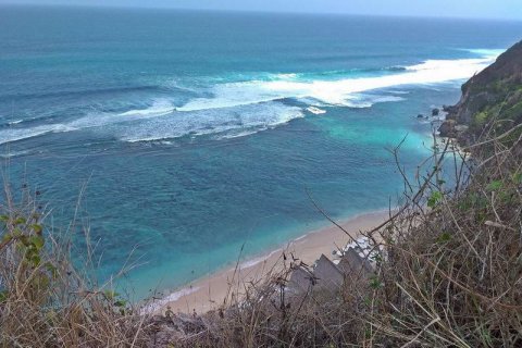 2000m2 Land in South Kuta, Badung, Indonesia No. 7800