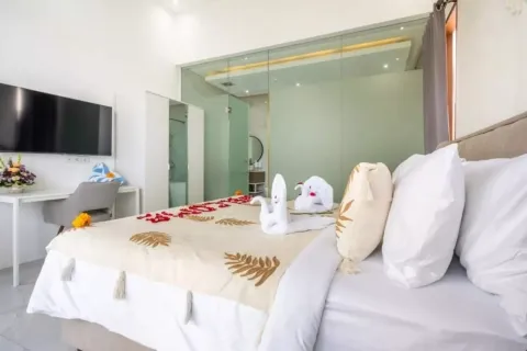 3 bedrooms Villa in Kuta, Badung, Indonesia No. 10329 12