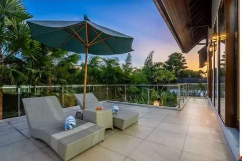 3 bedrooms Villa in Kuta, Badung, Indonesia No. 10329 2