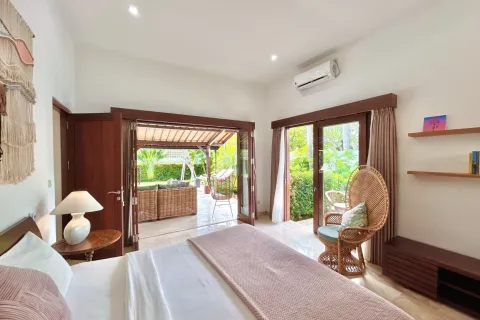 3 bedrooms Villa in Tibubeneng, Badung, Indonesia No. 10242 10