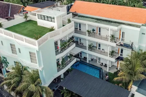 Вилла с 18 спальнями в Canggu, Бадунг, Индонезия № 10648