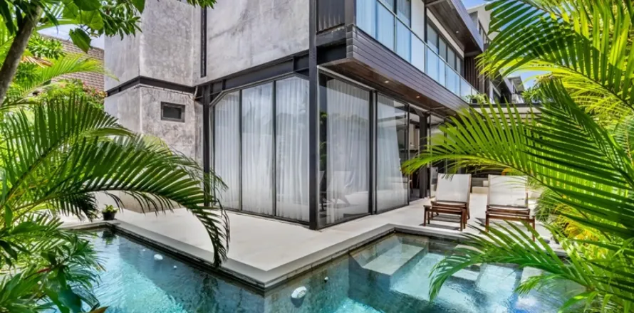 2 bedrooms Villa in Badung, Indonesia No. 10654