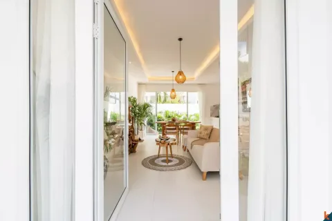 2 bedrooms Villa in Denpasar, Indonesia No. 10650 3