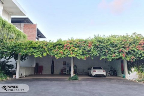 Вилла с 4 спальнями в Nusa Dua, Бадунг, Индонезия № 8671 13