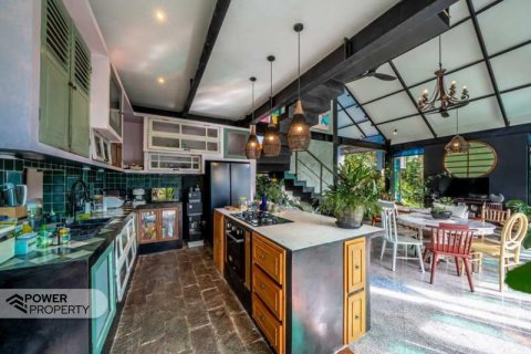 3 bedrooms Villa in South Kuta, Badung, Indonesia No. 8665 18