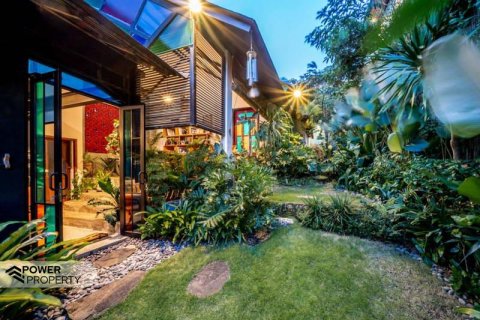 3 bedrooms Villa in South Kuta, Badung, Indonesia No. 8665 2