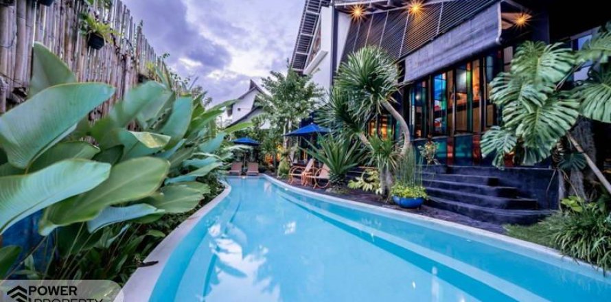 3 bedrooms Villa in South Kuta, Badung, Indonesia No. 8665