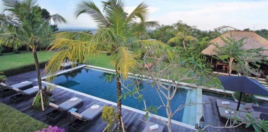 6 bedrooms Villa in South Kuta, Badung, Indonesia No. 879