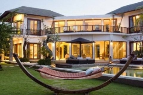 6 bedrooms Villa in South Kuta, Badung, Indonesia No. 879 19