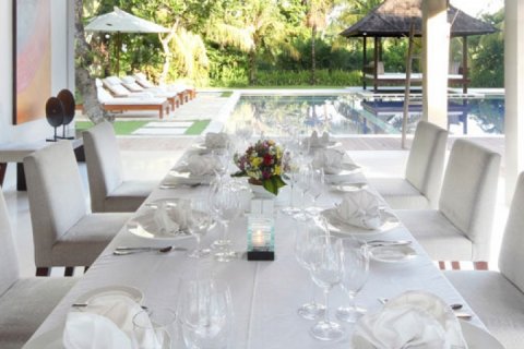 3 bedrooms Villa in Canggu, Badung, Indonesia No. 883 10