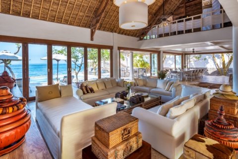 Вилла с 4 спальнями в Nusa Lembongan, Клунгкунг, Индонезия № 878 5
