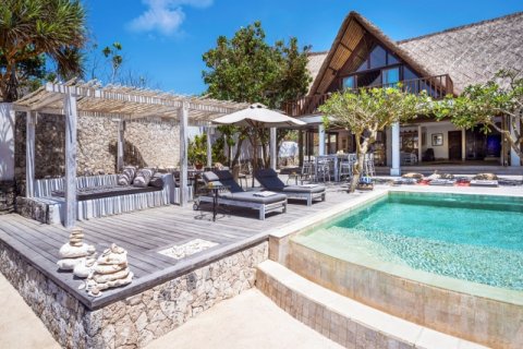 Вилла с 4 спальнями в Nusa Lembongan, Клунгкунг, Индонезия № 878 21