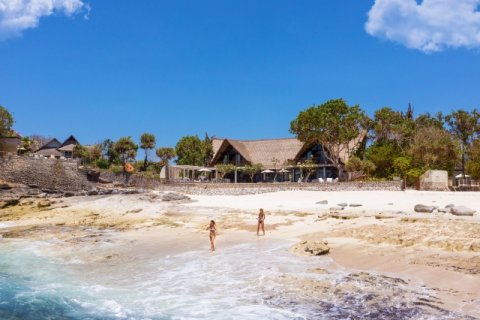 Вилла с 4 спальнями в Nusa Lembongan, Клунгкунг, Индонезия № 878 20