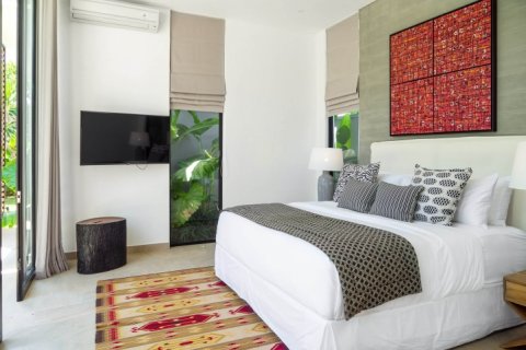 Вилла с 4 спальнями в Canggu, Бадунг, Индонезия № 882 22