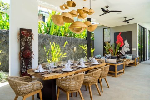 Вилла с 4 спальнями в Canggu, Бадунг, Индонезия № 882 14