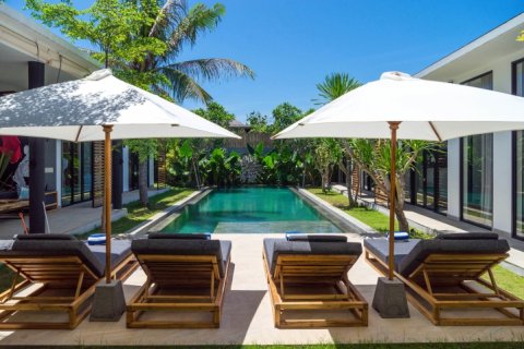 Вилла с 4 спальнями в Canggu, Бадунг, Индонезия № 882 8