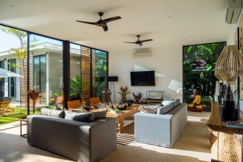 Вилла с 4 спальнями в Canggu, Бадунг, Индонезия № 882 10