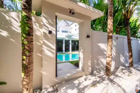3 bedrooms Villa in Canggu, Badung, Indonesia No. 10886 5
