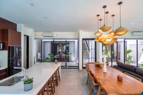 3 bedrooms Villa in Canggu, Badung, Indonesia No. 10886 11