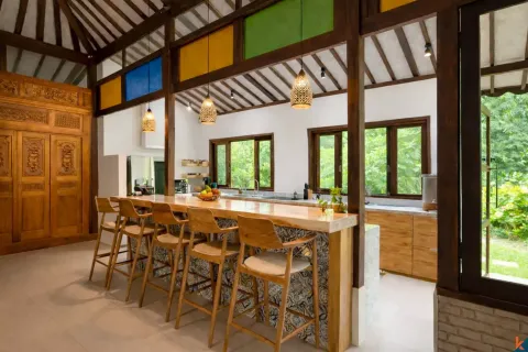 5 bedrooms Villa in Tumbak Bayuh, Mengwi, Badung, Indonesia No. 10265 14