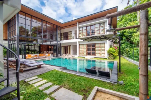 5 bedrooms Villa in Pererenan, Mengwi, Badung, Indonesia No. 10364